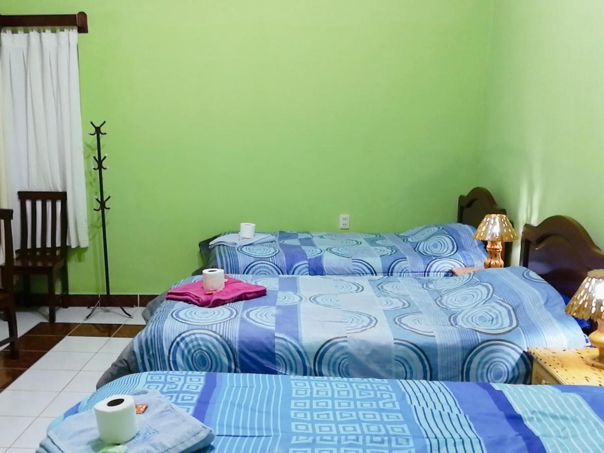Tierra Nuestra Bed & Breakfast Tarija Bagian luar foto