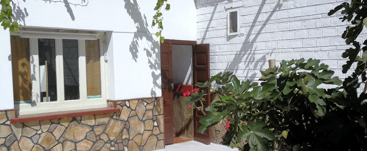 Tierra Nuestra Bed & Breakfast Tarija Bagian luar foto
