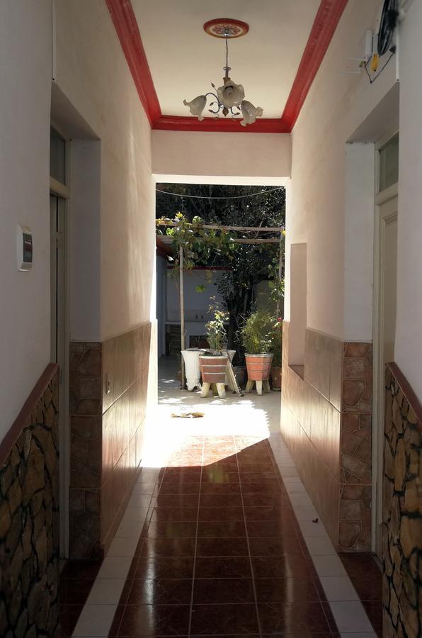 Tierra Nuestra Bed & Breakfast Tarija Bagian luar foto